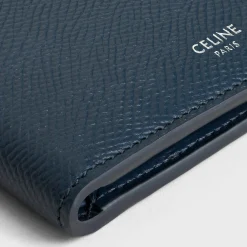New Bi-fold wallet in Grained calfskin Essentials | Categories·Allets