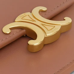 Fashion CARD HOLDER WITH FLAP TRIOMPHE in Shiny calfskin Women Triomphe | Categories·Coin And Card Holders