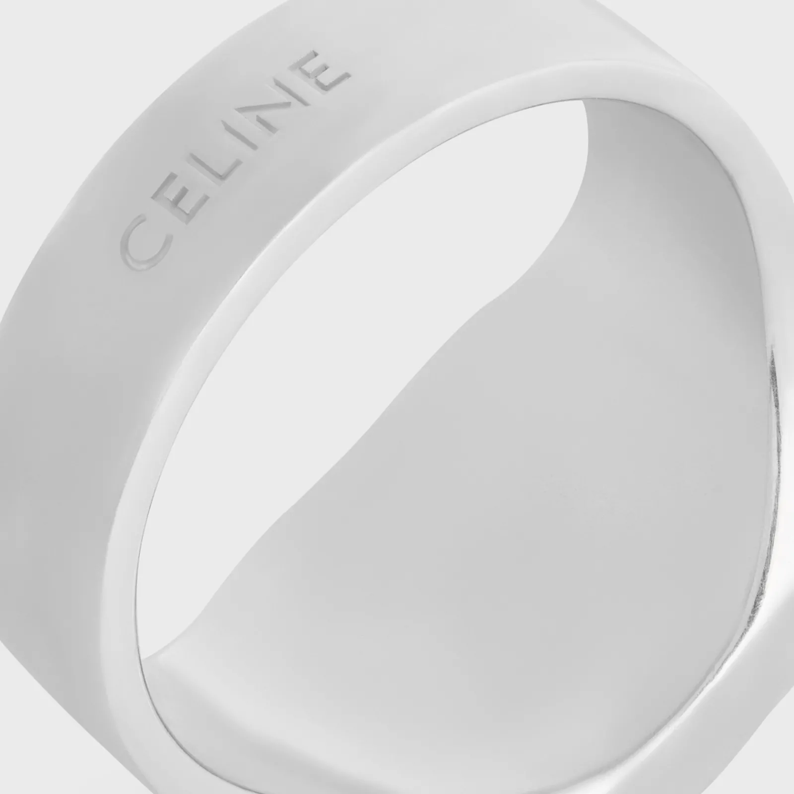New Bevelled Signet Ring in Onyx and Sterling Silver with Rhodium finish Bracelets & Rings