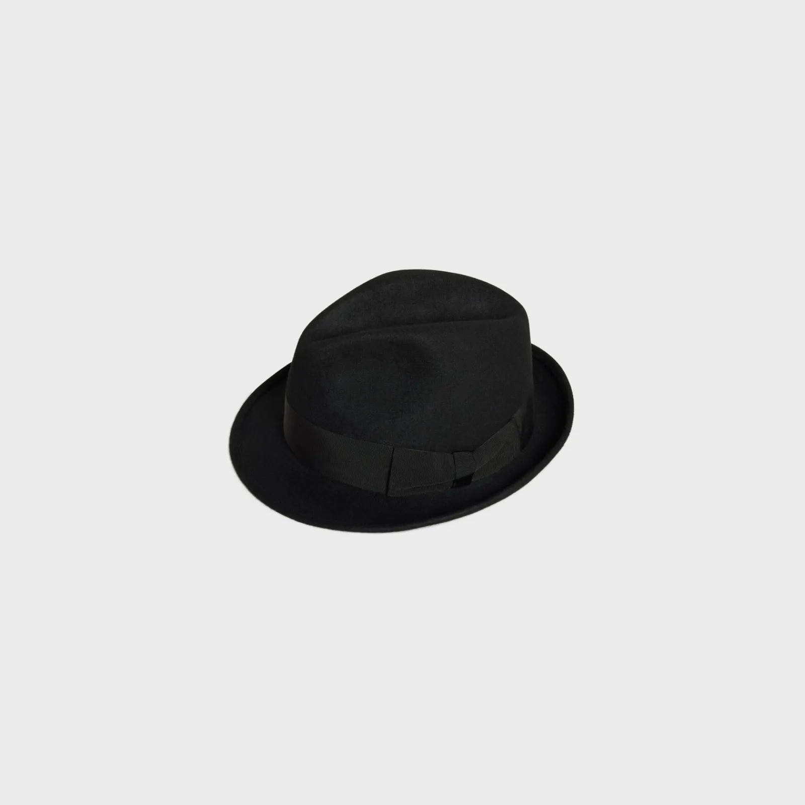 New HAT IN FELT Hats And Soft Accessories