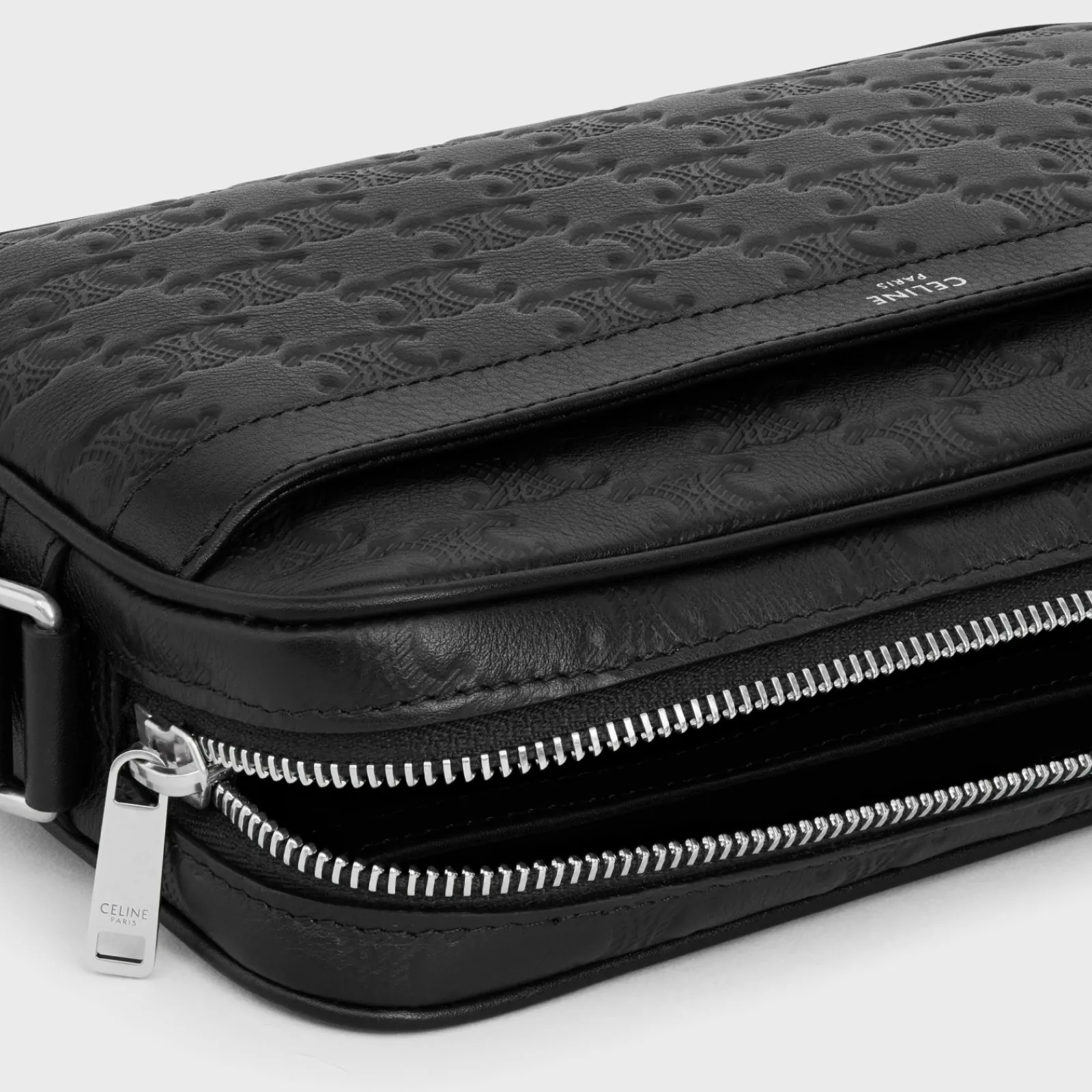 Fashion Horizontal Messenger Triomphe A.O.Calf W/Triom. Emb Categories·Cross-Body Bags