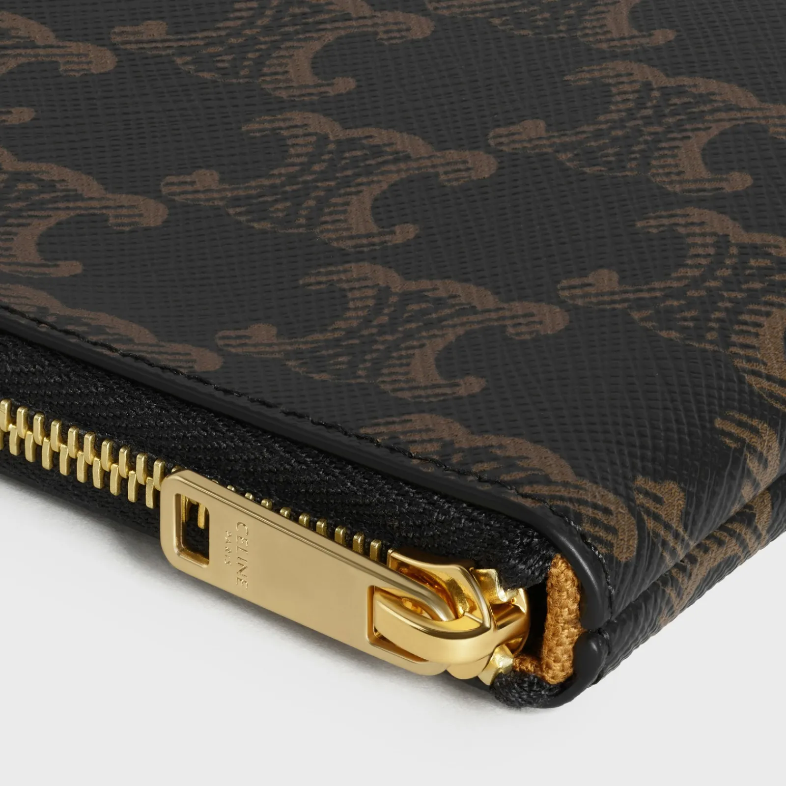 Fashion Pouch in Triomphe Canvas Women Triomphe Canvas | Categories·Pouches And Tech Accessories