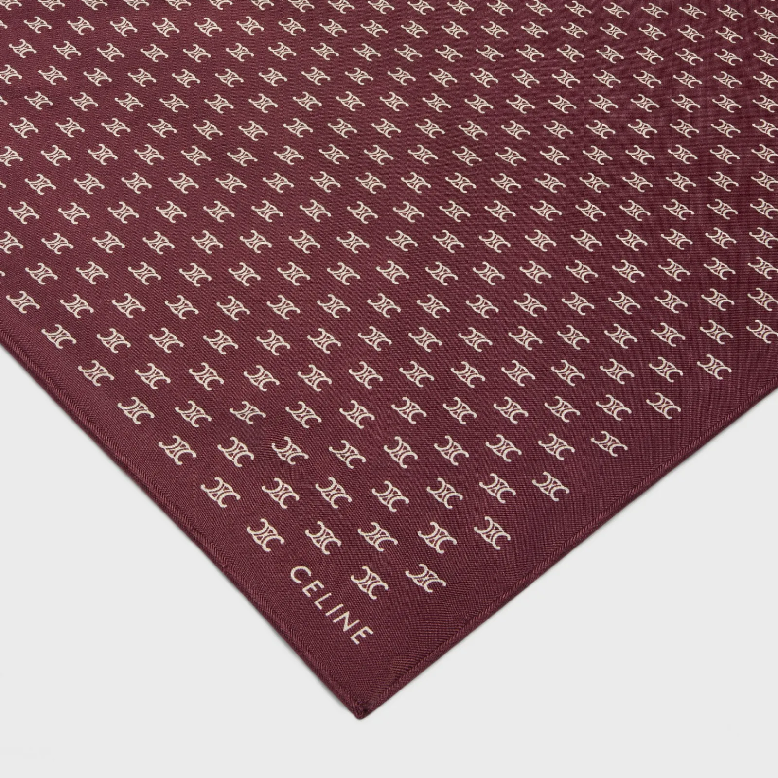 Hot scarf in triomphe silk twill Women Silk Scarves
