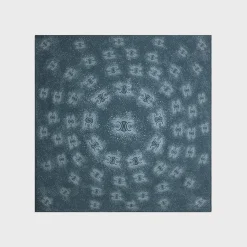 Discount square in triomphe explosion silk twill Women Silk Scarves