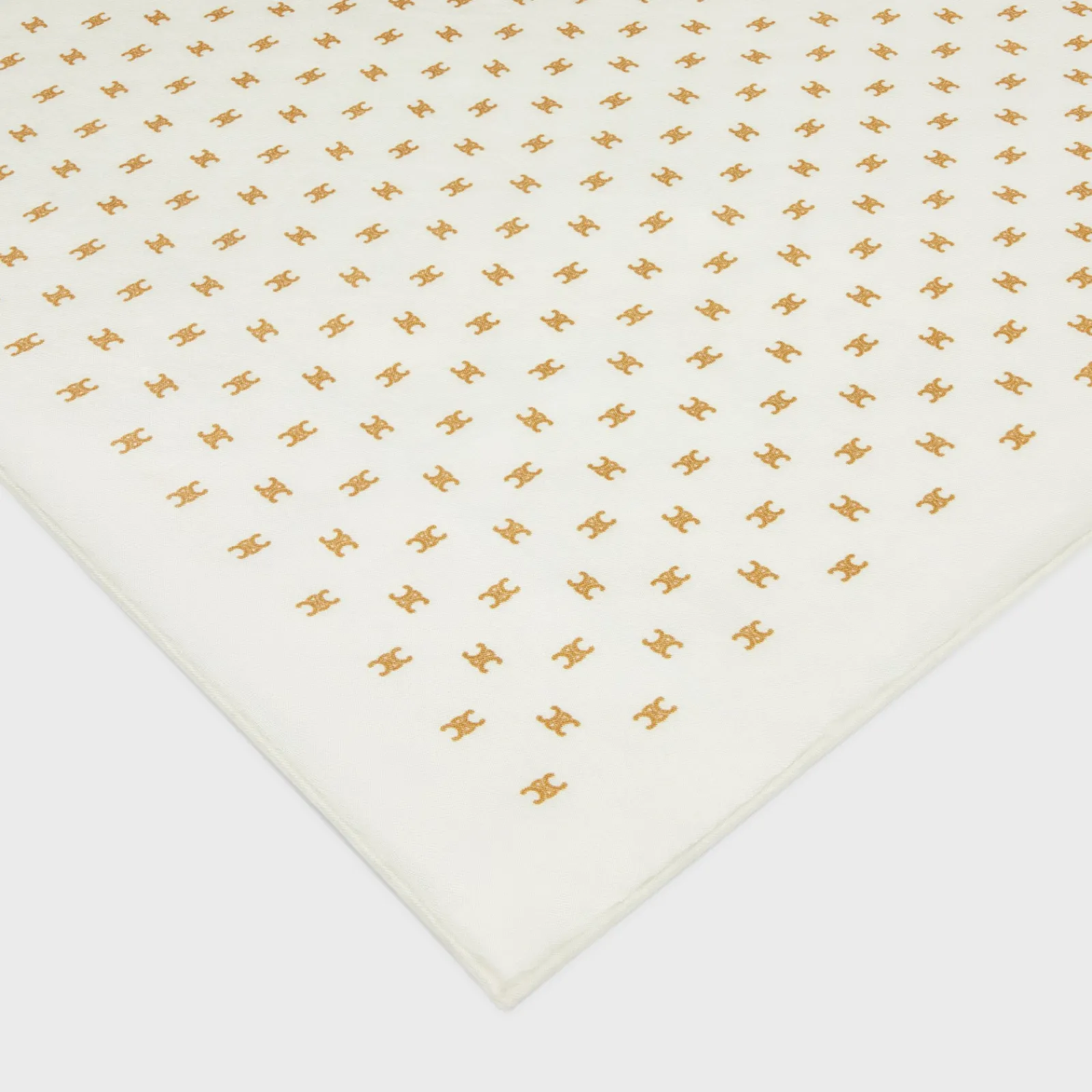 Outlet square in triomphe silk twill Women Silk Scarves