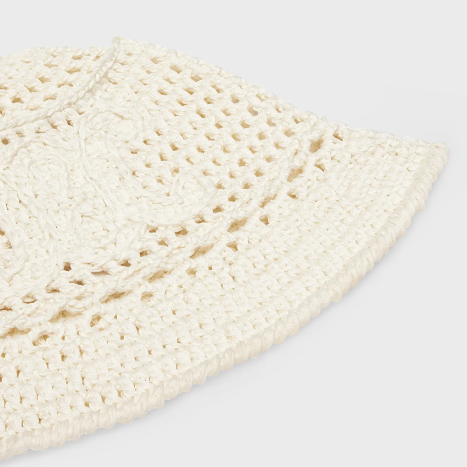 Online triomphe cloche beanie in crocheted cotton Women Beanies And Scarves