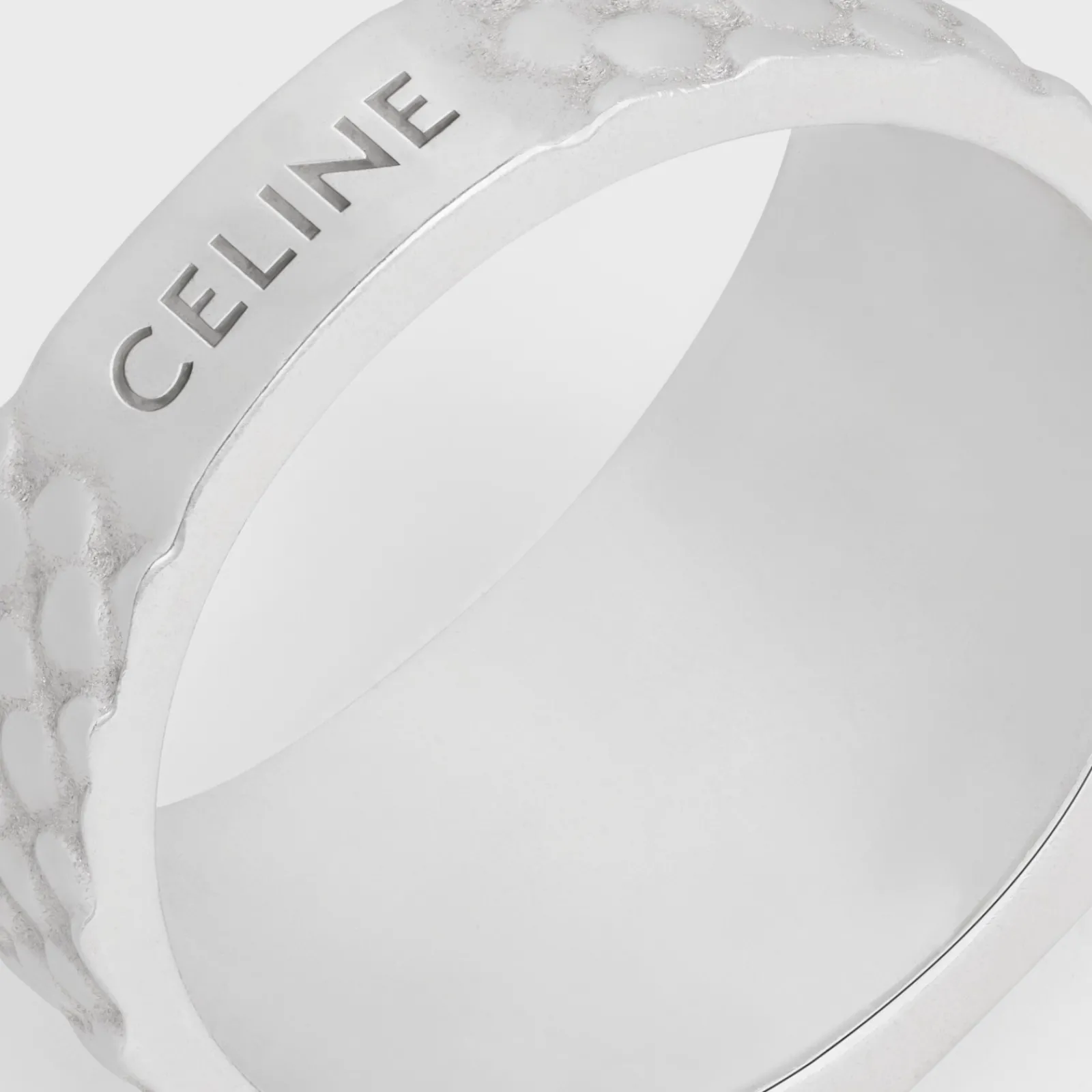 Fashion Triomphe Python Signet Ring in Onyx and Sterling Silver with Rhodium finish Bracelets & Rings