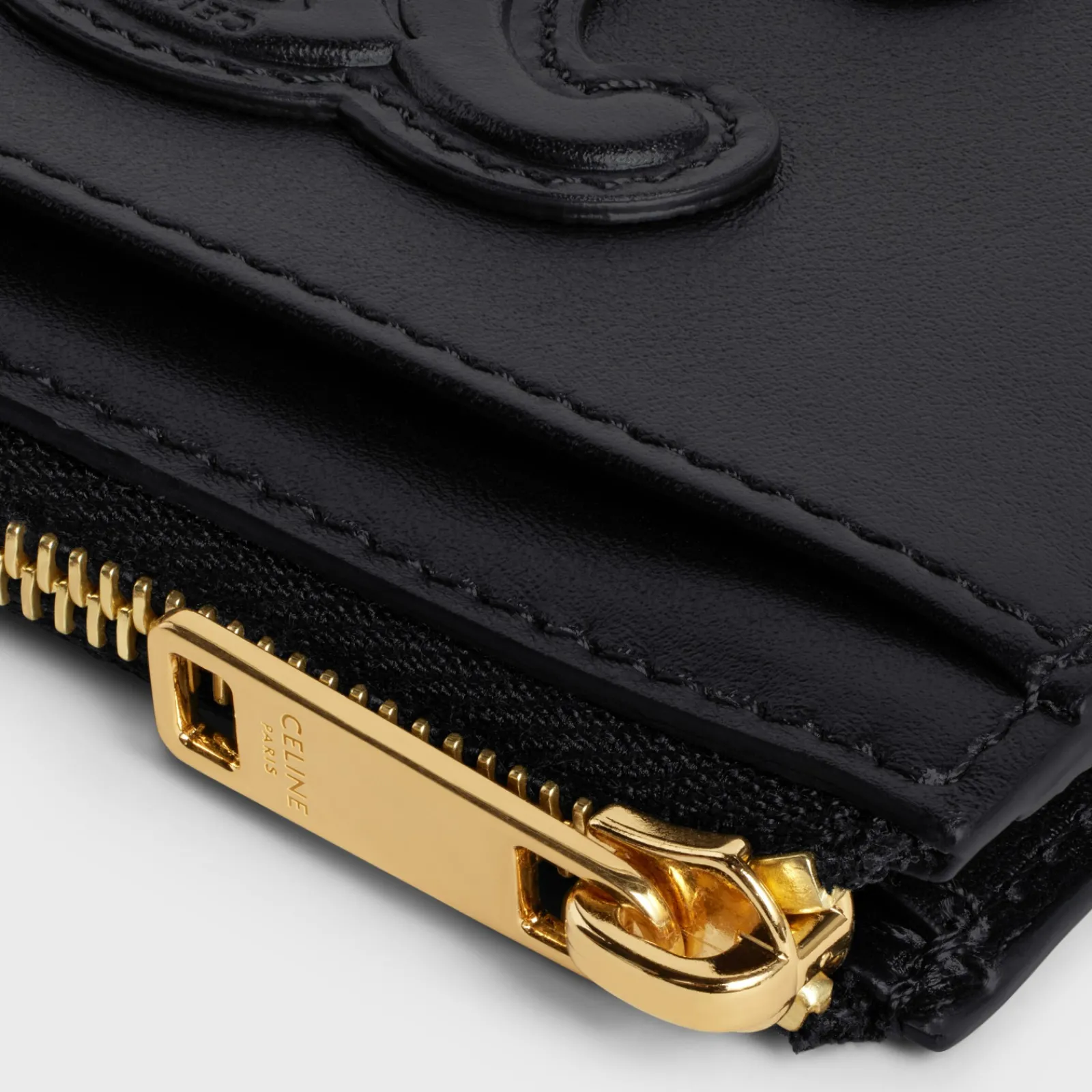 Clearance ZIPPED CARD HOLDER CUIR TRIOMPHE IN SHINY CALFSKIN Women More Lines·Cuir Triomphe | Categories·Coin And Card Holders